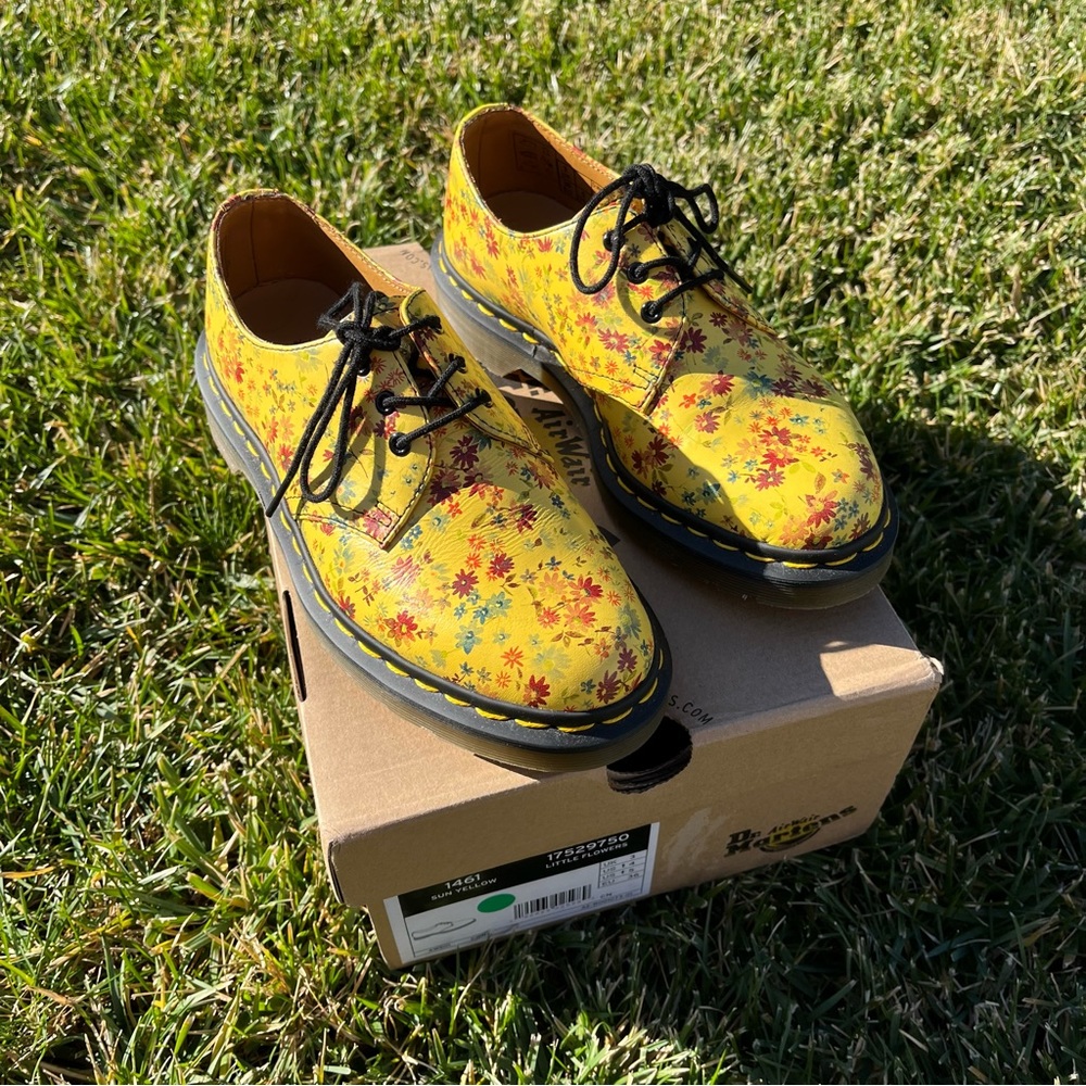 Yellow 1461 Dr. Martens Shoes Rare Yellow Floral Pattern - Size US 5